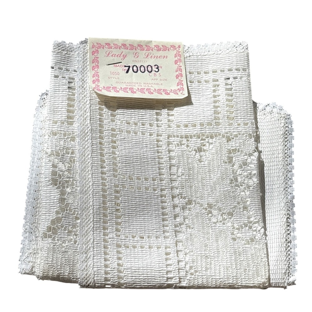 3 Vintage Doilies usa Lady G‎ Linen Cottage Fairy Core Crochet Table Decor White